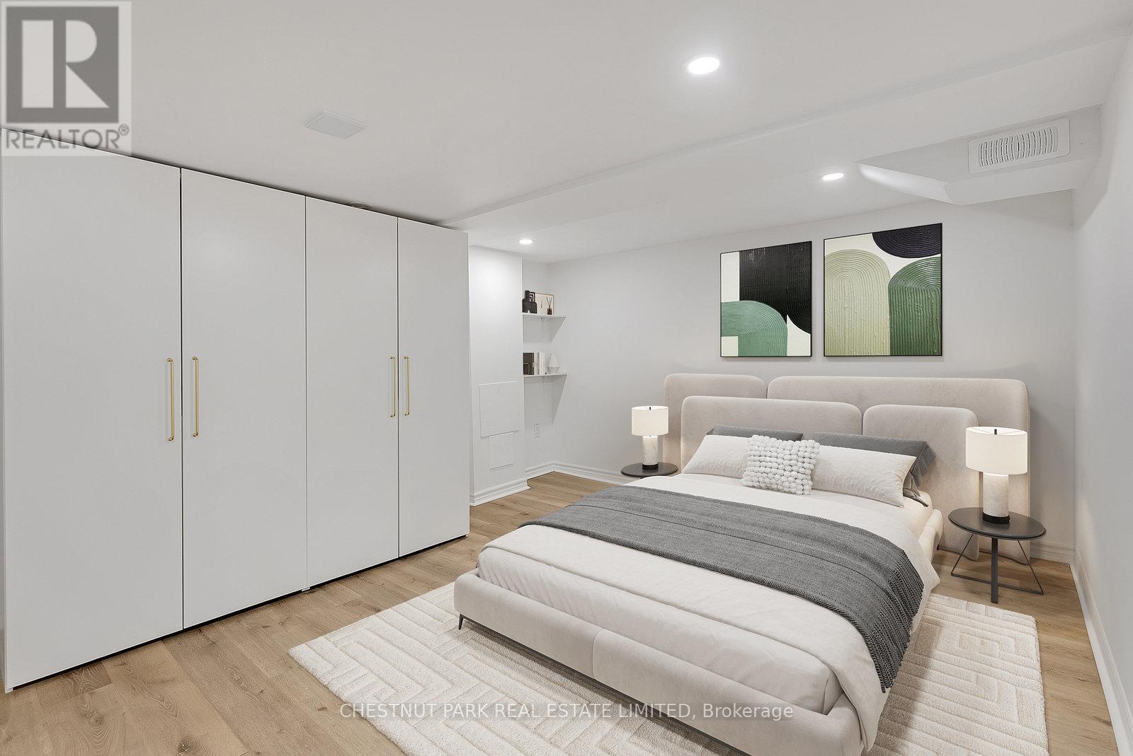 1383 LANSDOWNE AVENUE - 18