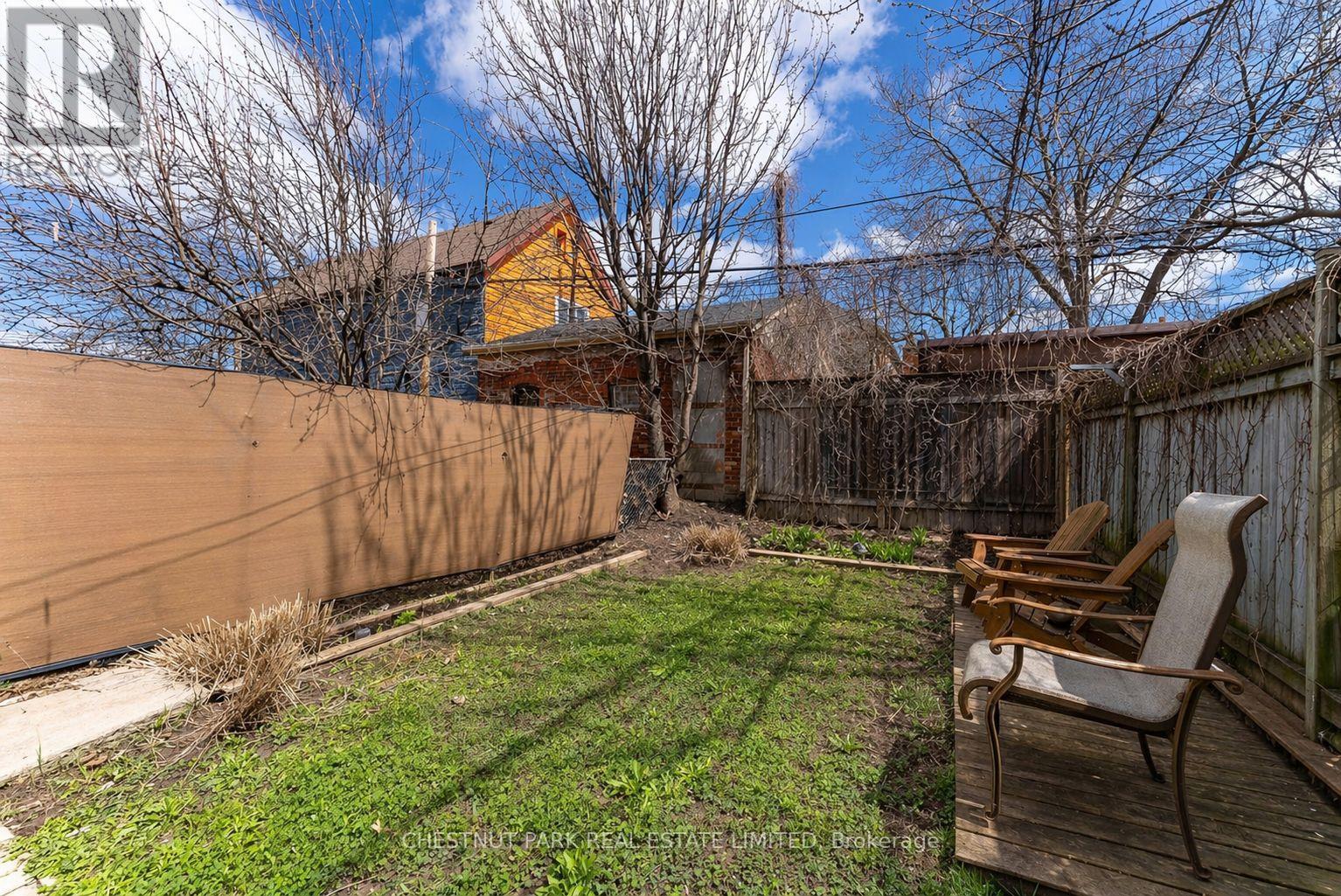 1383 LANSDOWNE AVENUE — photo 36