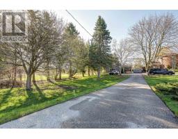 610 Commissioners Road W, London South, ON N6K1B8 Photo 14