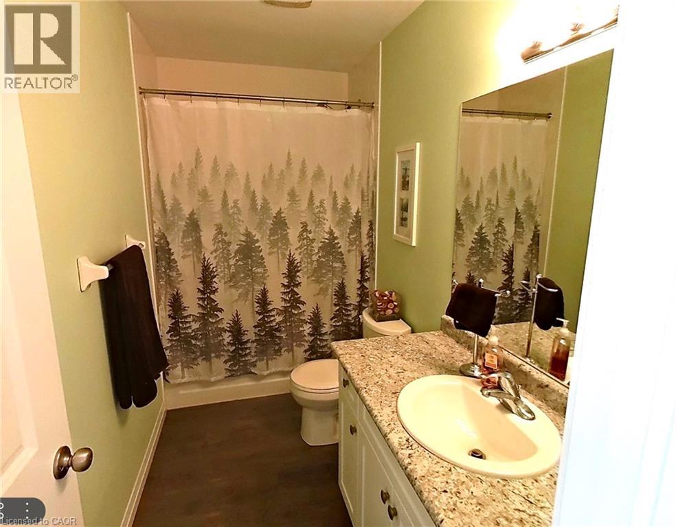 24 MORRISON Road Unit# A13, Kitchener, Ontario, N2A2W7 — Photo 8