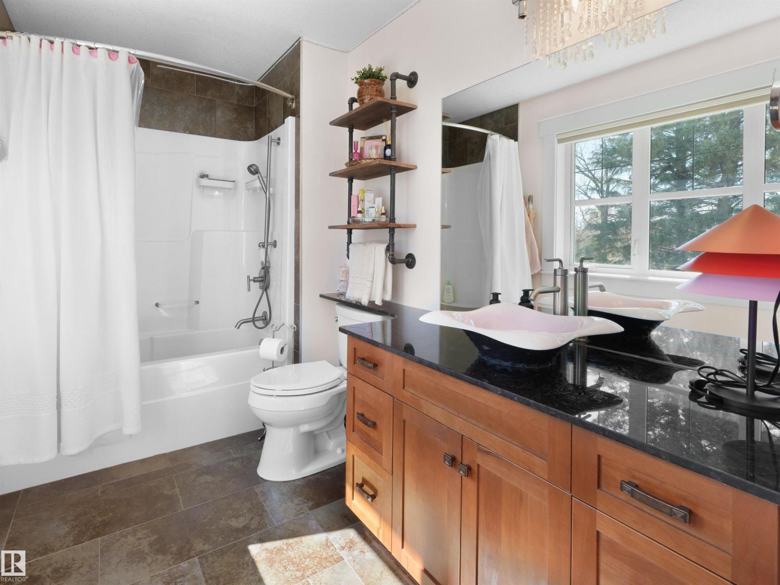 112 WINDERMERE DR NW - 28