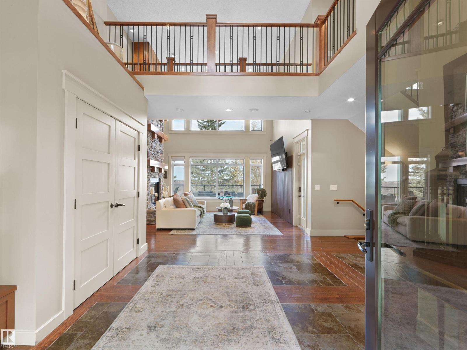 112 WINDERMERE DR NW - 6