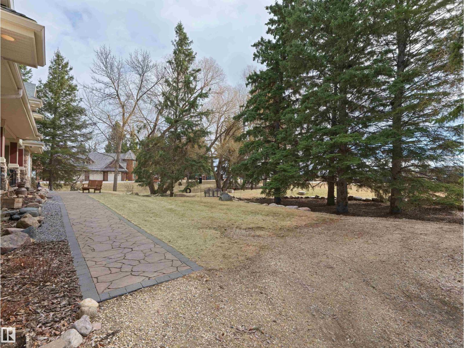 112 WINDERMERE DR NW - 53