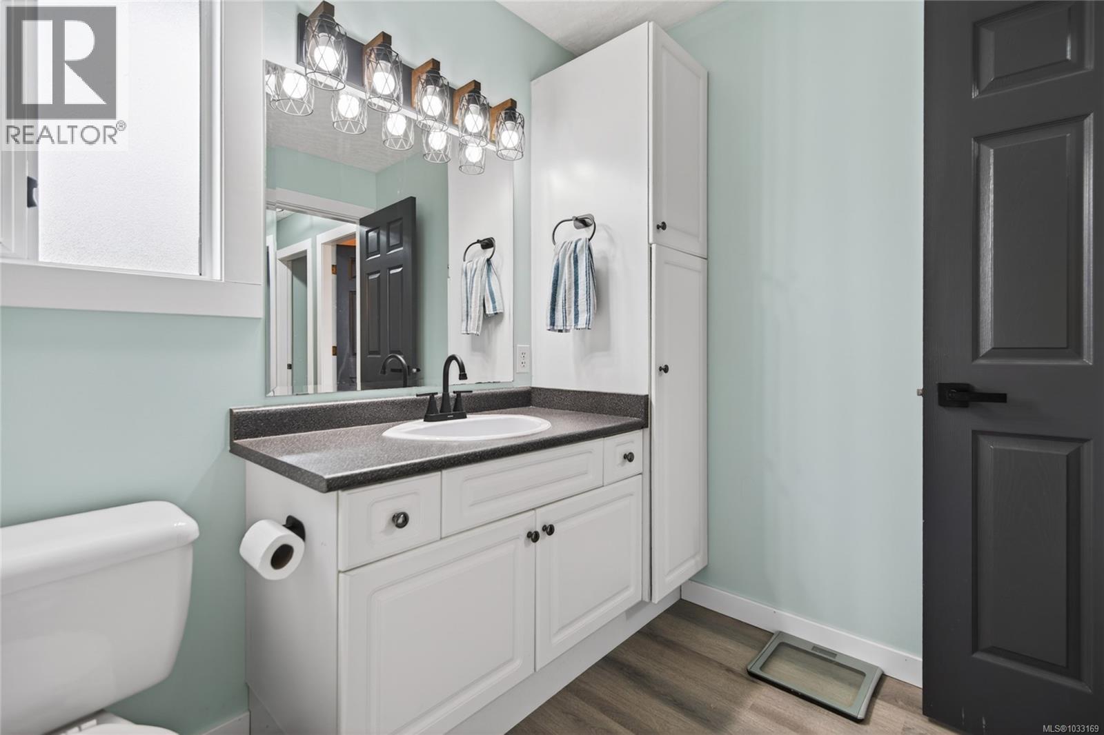 #A 139 Malcolm Pl - 27