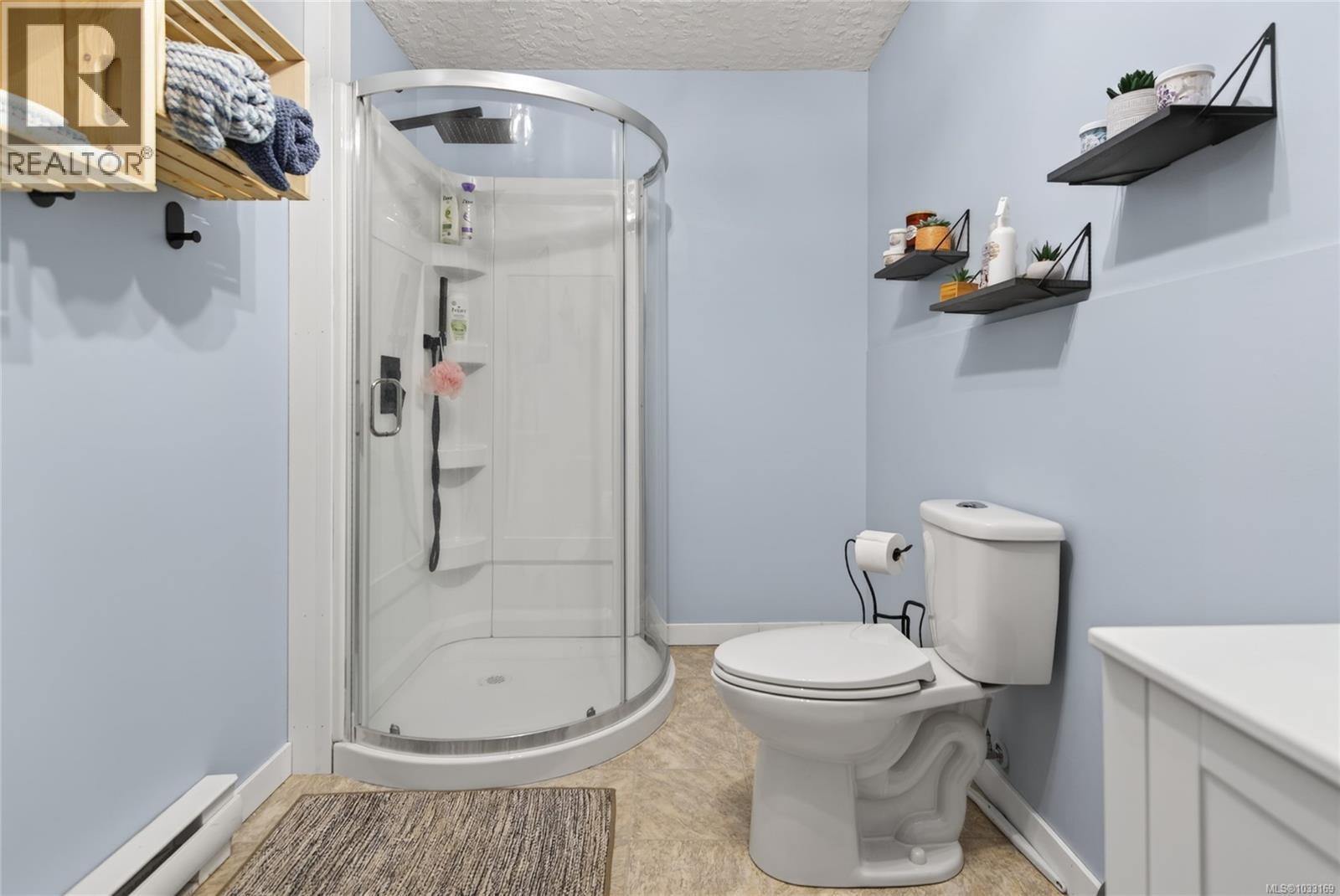 #A 139 Malcolm Pl - 36