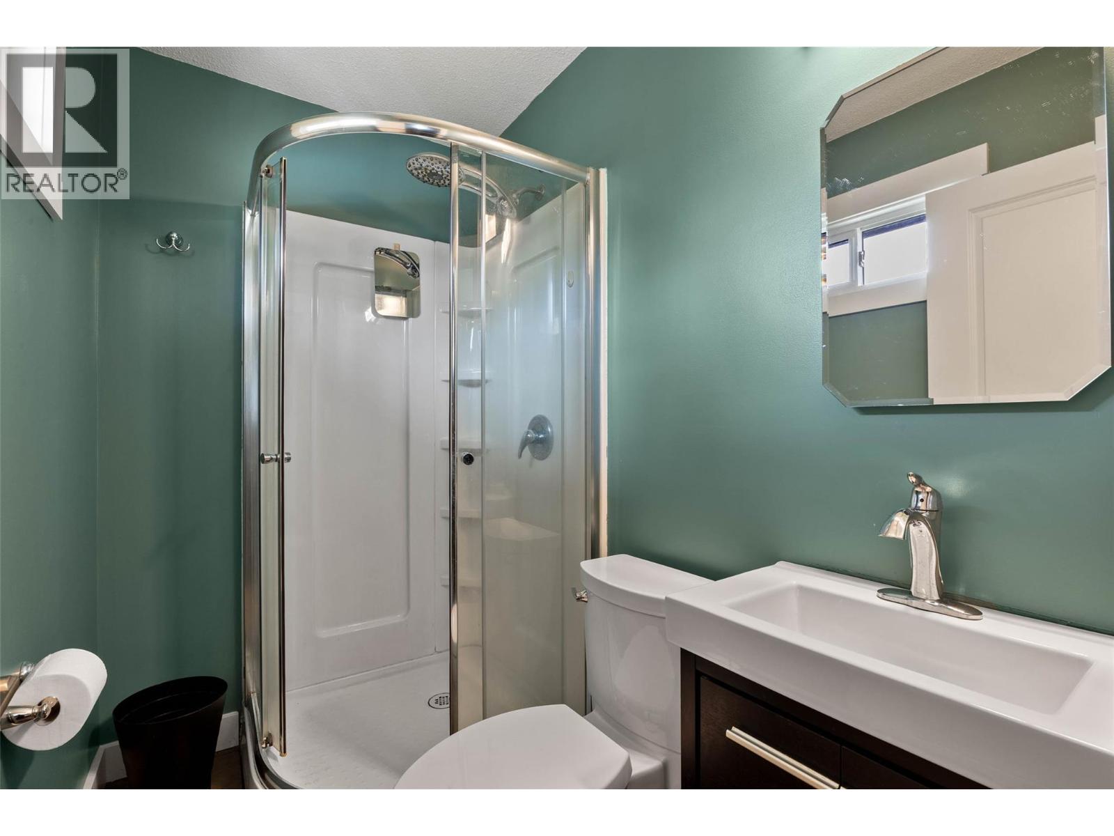 265 MCKAY Place - 19