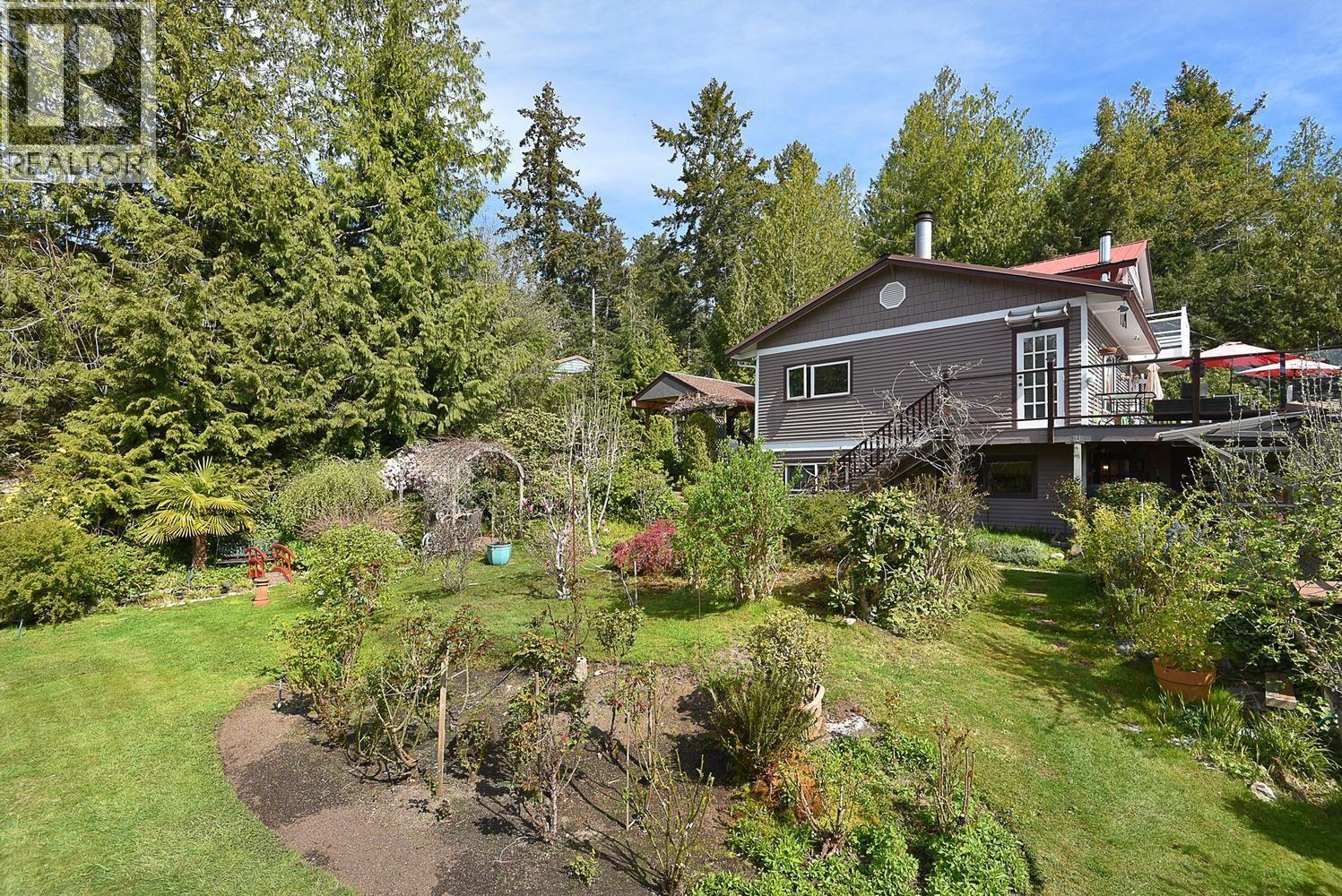 4906 SINCLAIR BAY ROAD — photo 3