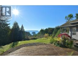 10113 10131 Mercer Road, Halfmoon Bay, BC V7Z1B7 Photo 22