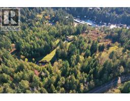 10113 10131 Mercer Road, Halfmoon Bay, BC V7Z1B7 Photo 31