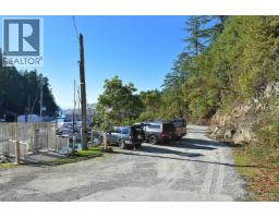 10113 10131 Mercer Road, Halfmoon Bay, BC V7Z1B7 Photo 6