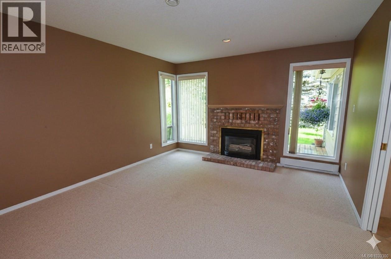 766 Canyon Cres - 13