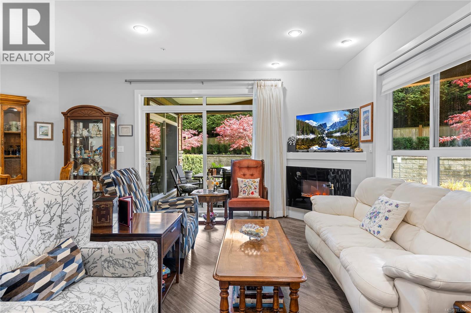 #100 439 College Rd - 15