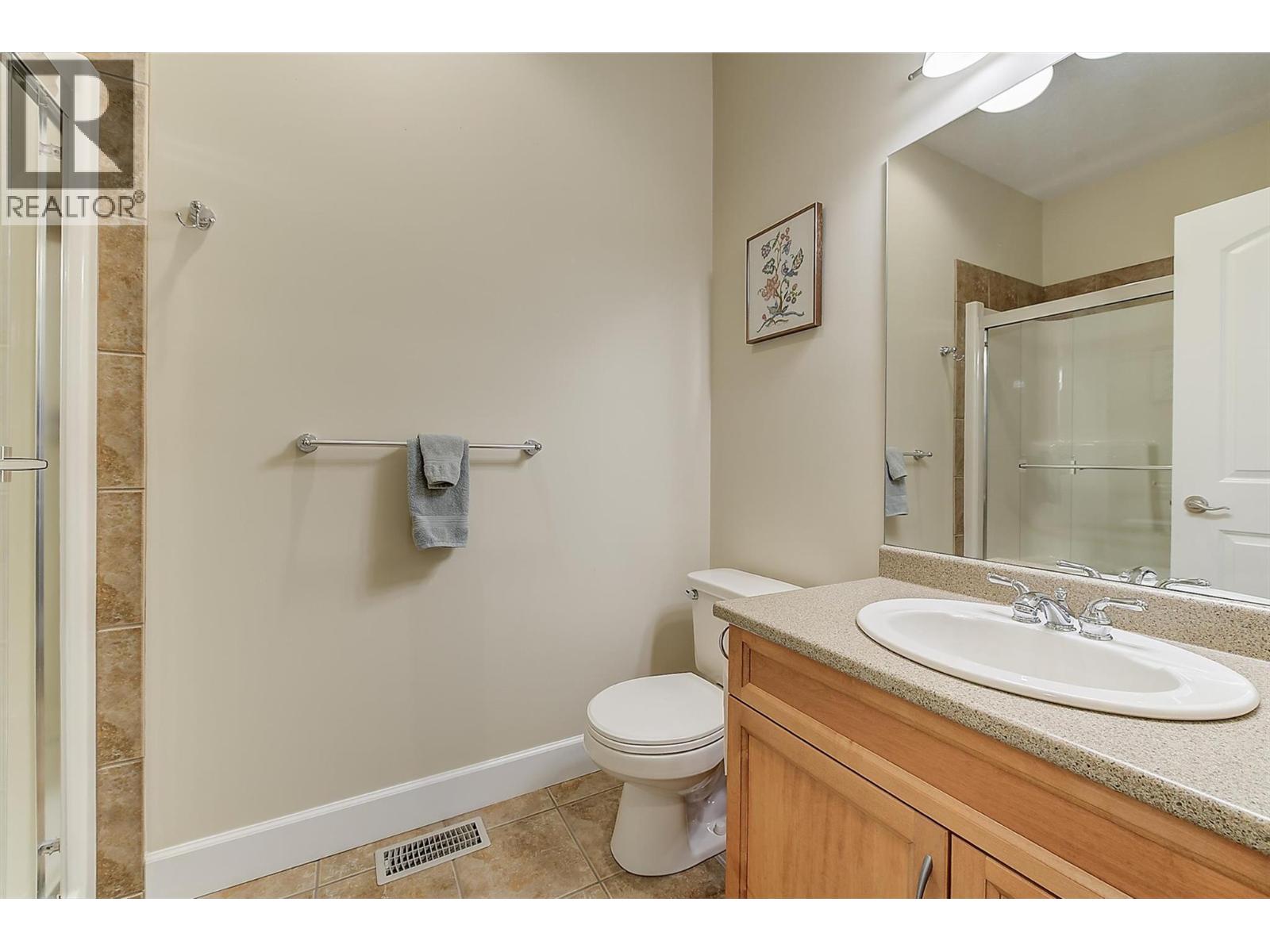 #135 4035 Gellatly Road S Unit# 135 - 33