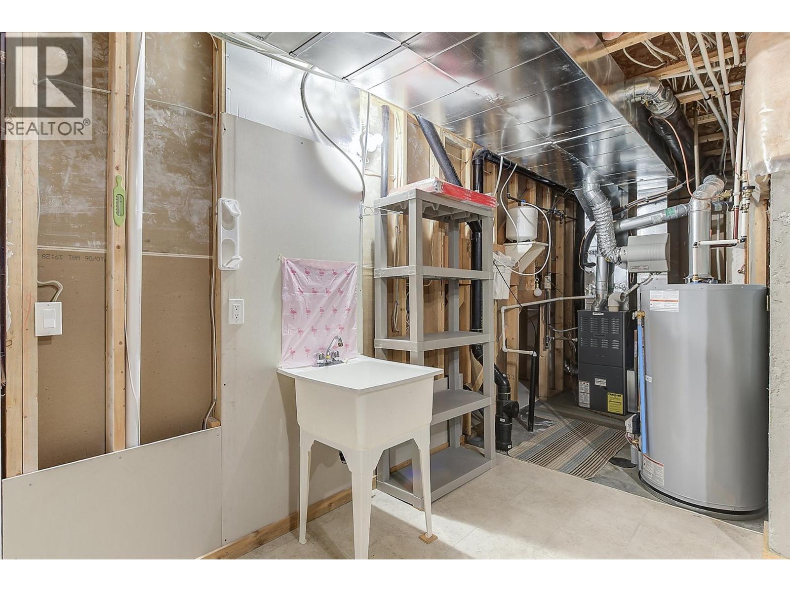 #135 4035 Gellatly Road S Unit# 135 - 53