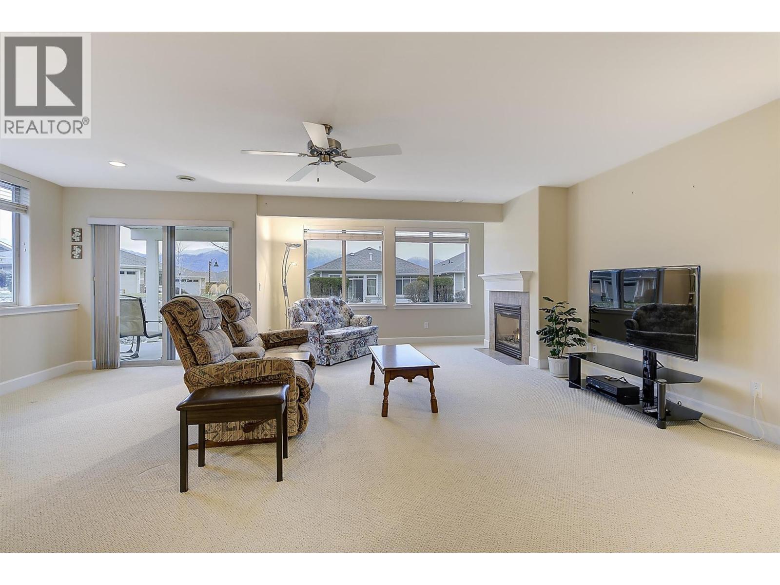 #135 4035 Gellatly Road S Unit# 135 - 37