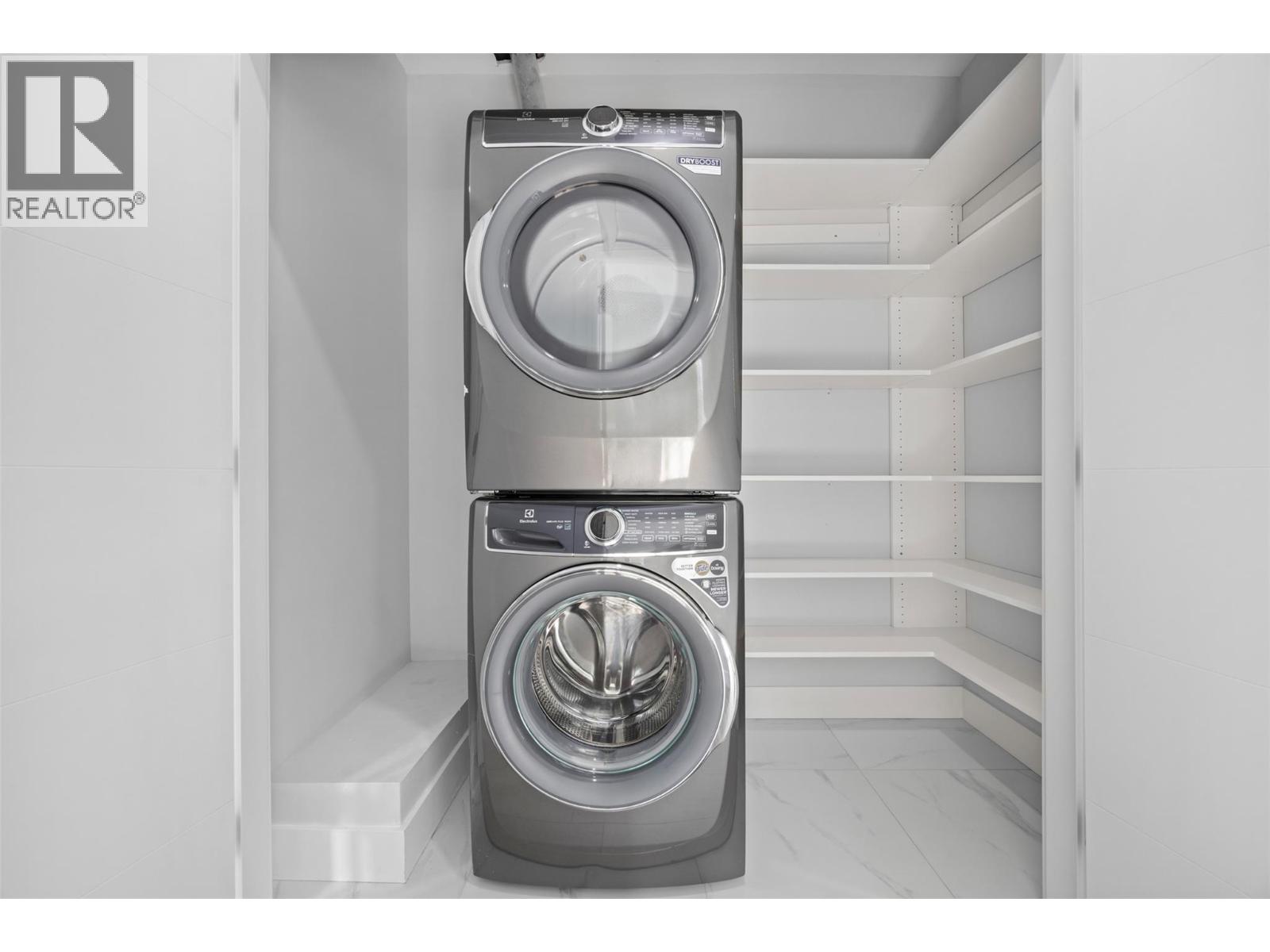 954 Stockwell Avenue Unit# 2, Kelowna