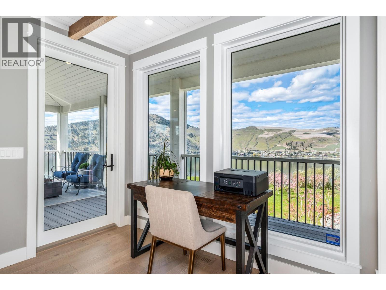 8000 Bench Row Road, Vernon