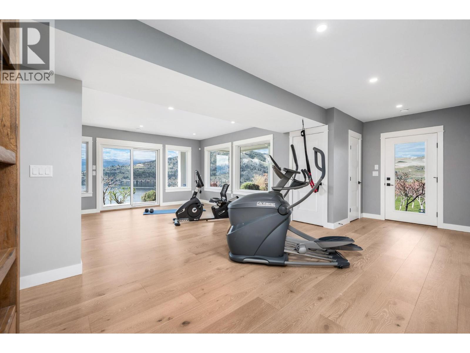 8000 Bench Row Road, Vernon