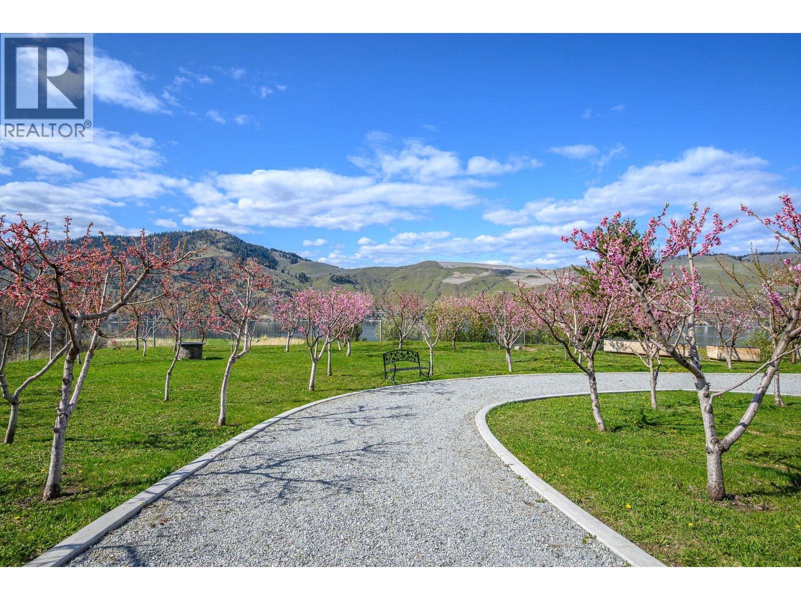 8000 Bench Row Road, Vernon