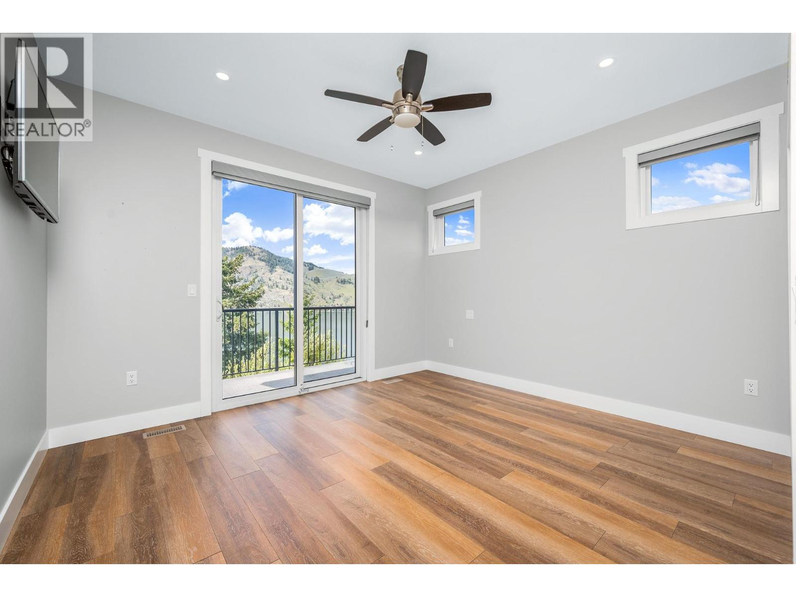 8000 Bench Row Road, Vernon