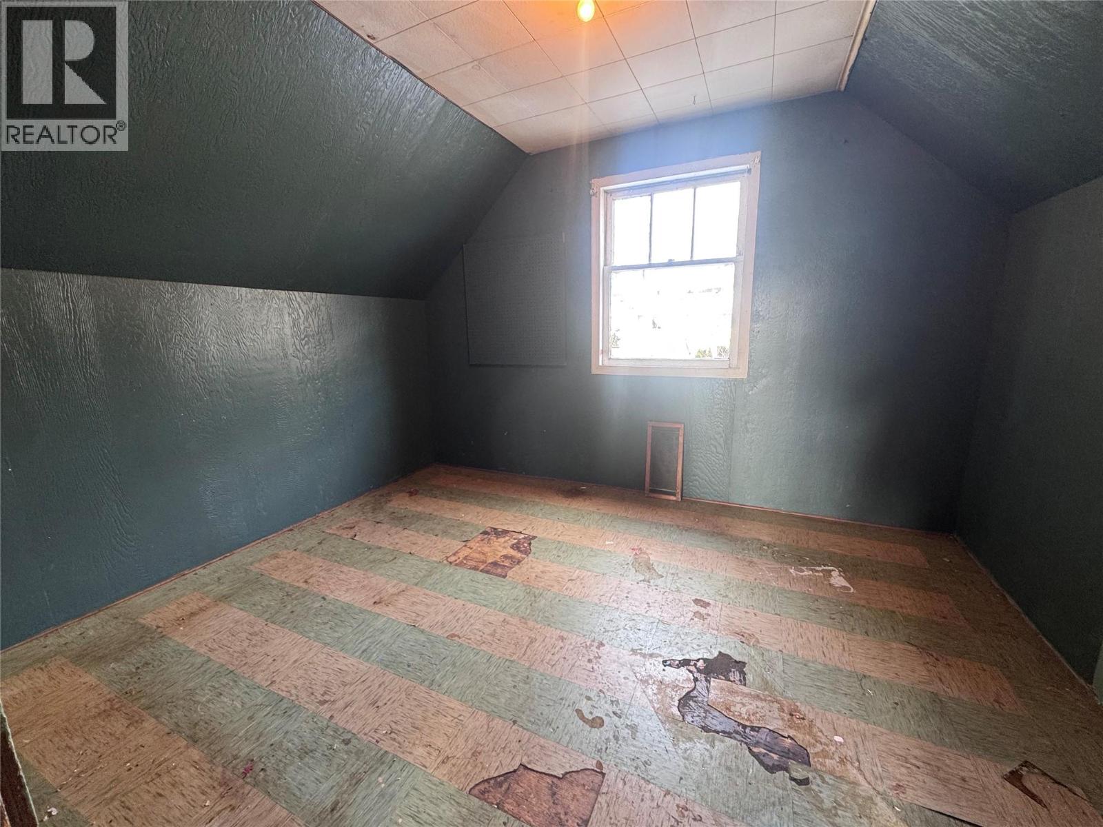 409 Taylor Street - 14