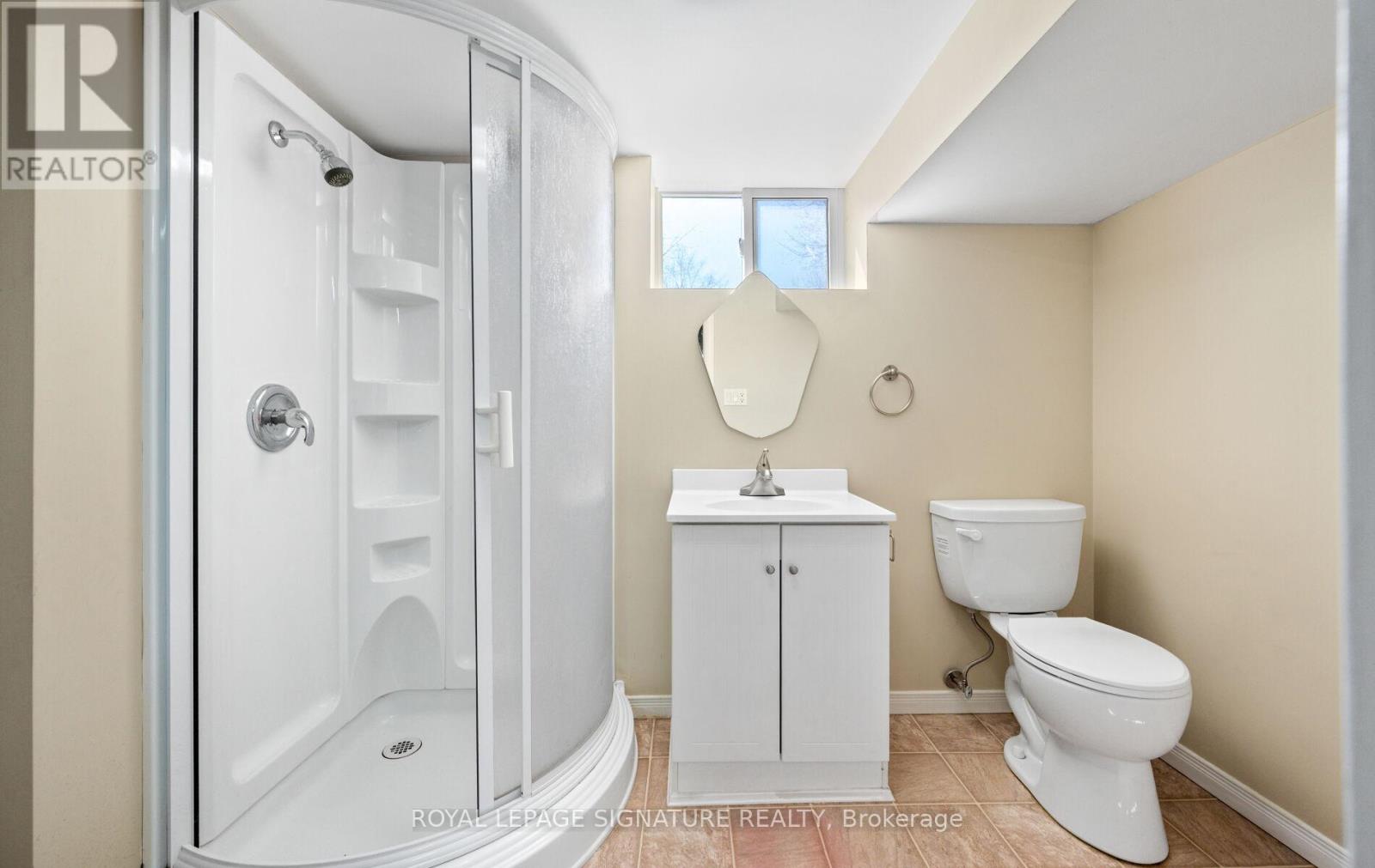 1003 WARDMAN CRESCENT — photo 25