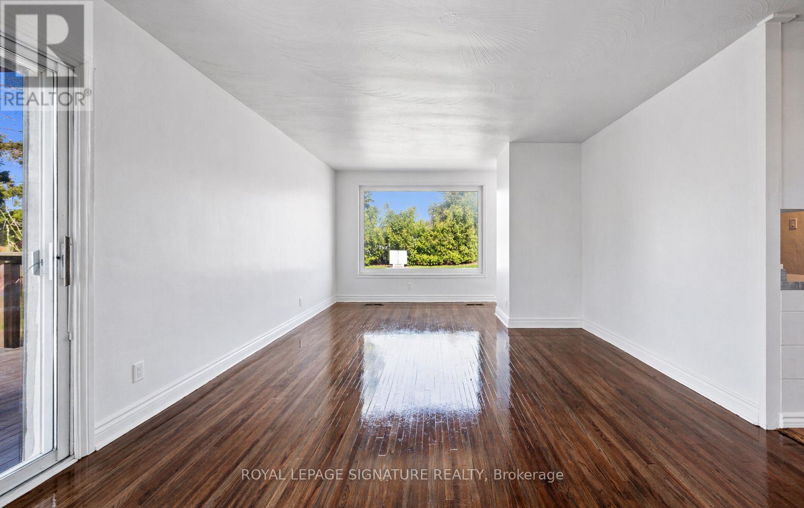 1003 WARDMAN CRESCENT - 4