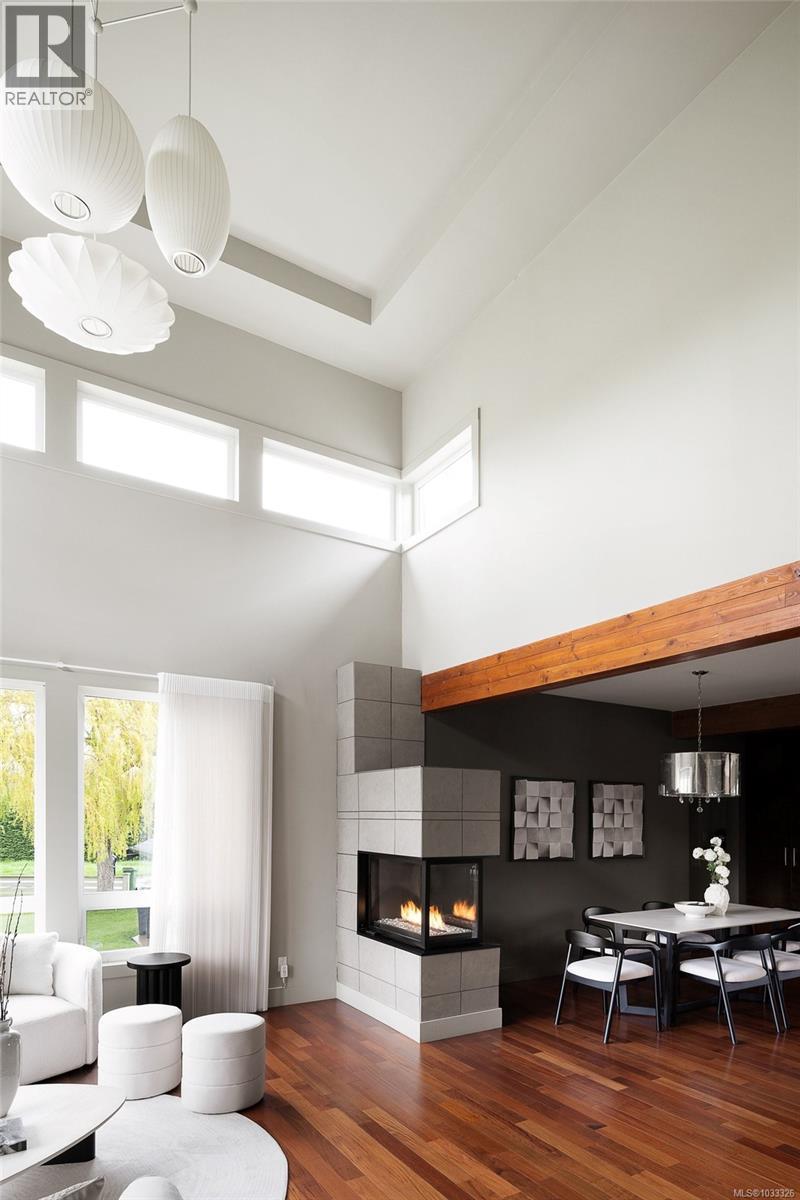  2835 Lincoln Road, Oak Bay