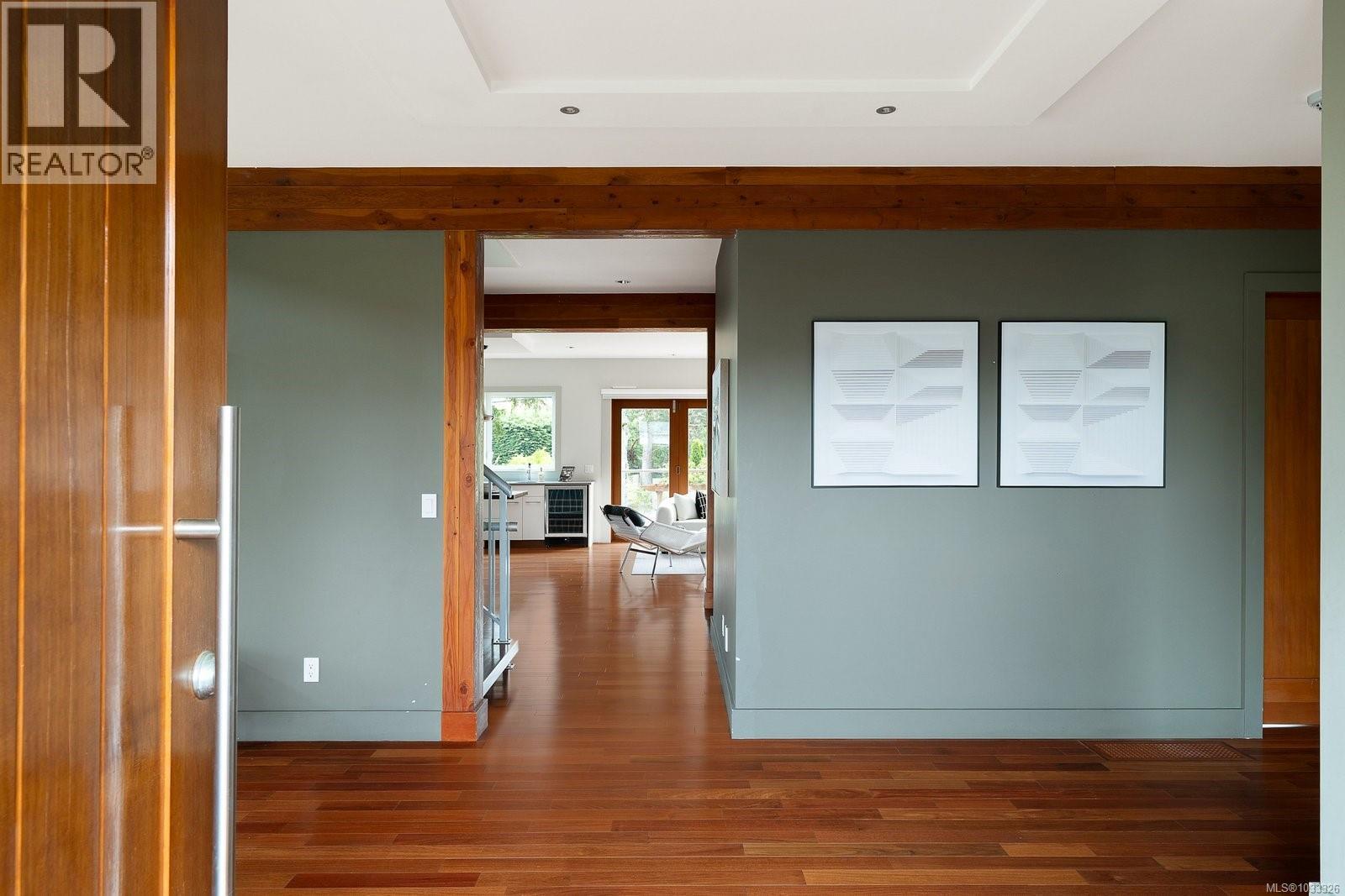  2835 Lincoln Road, Oak Bay