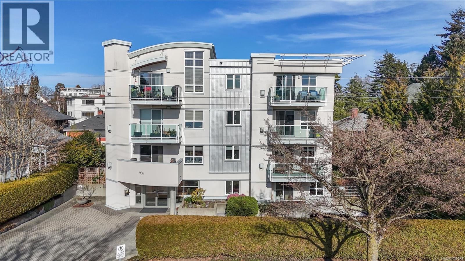 102 936 Fairfield Road, Victoria