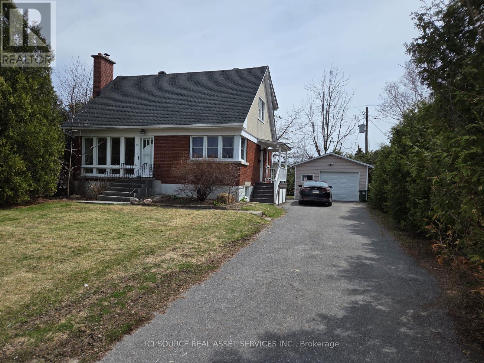 30 SUNNYCREST DRIVE - 2