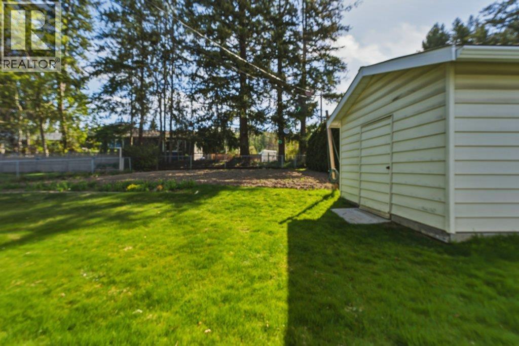 3220 5 Avenue SE - 33