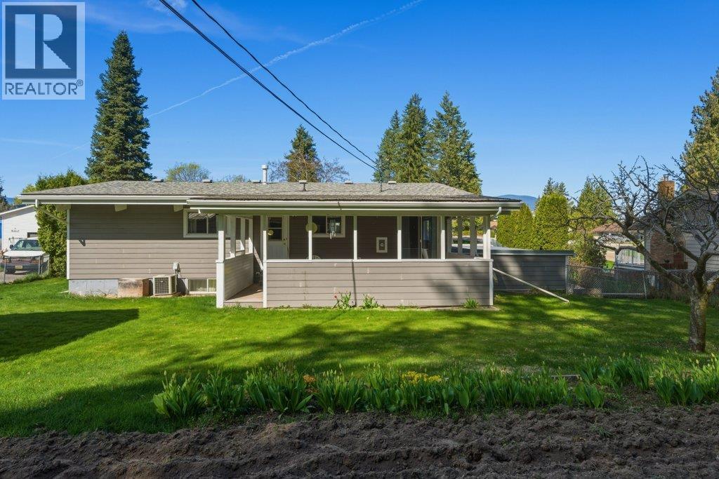 3220 5 Avenue SE - 30