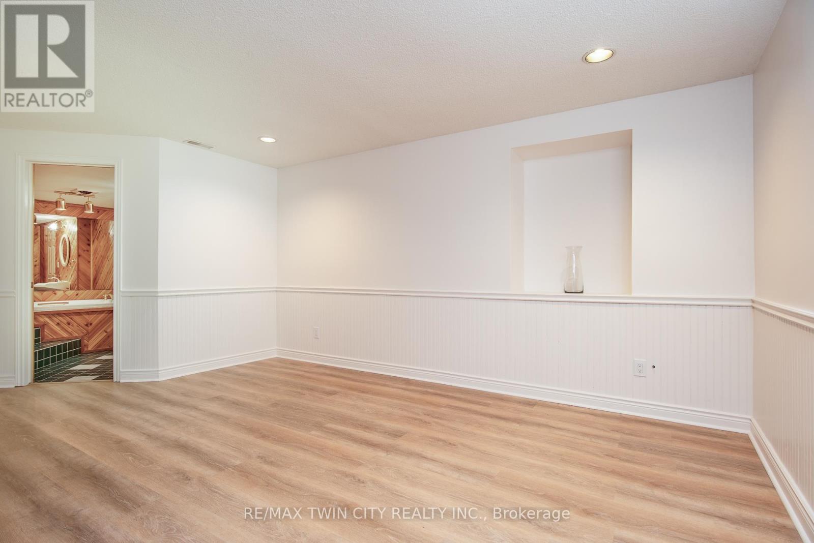 1146 CAMPBELL COURT — photo 28