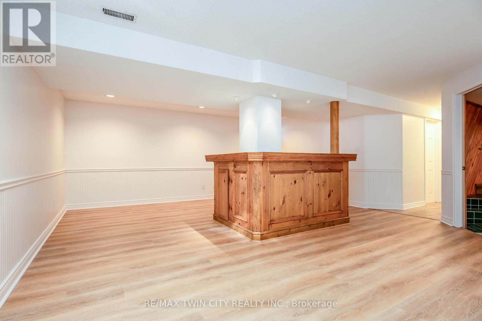 1146 CAMPBELL COURT — photo 30