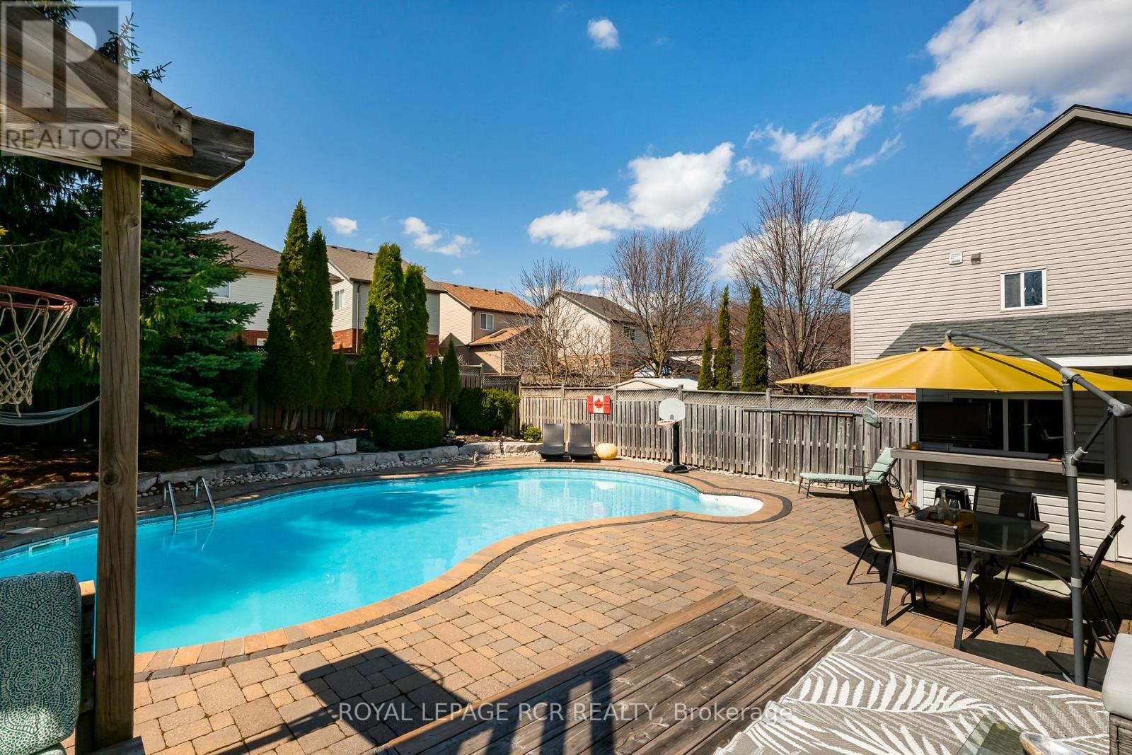 73 SPENCER AVENUE — photo 2