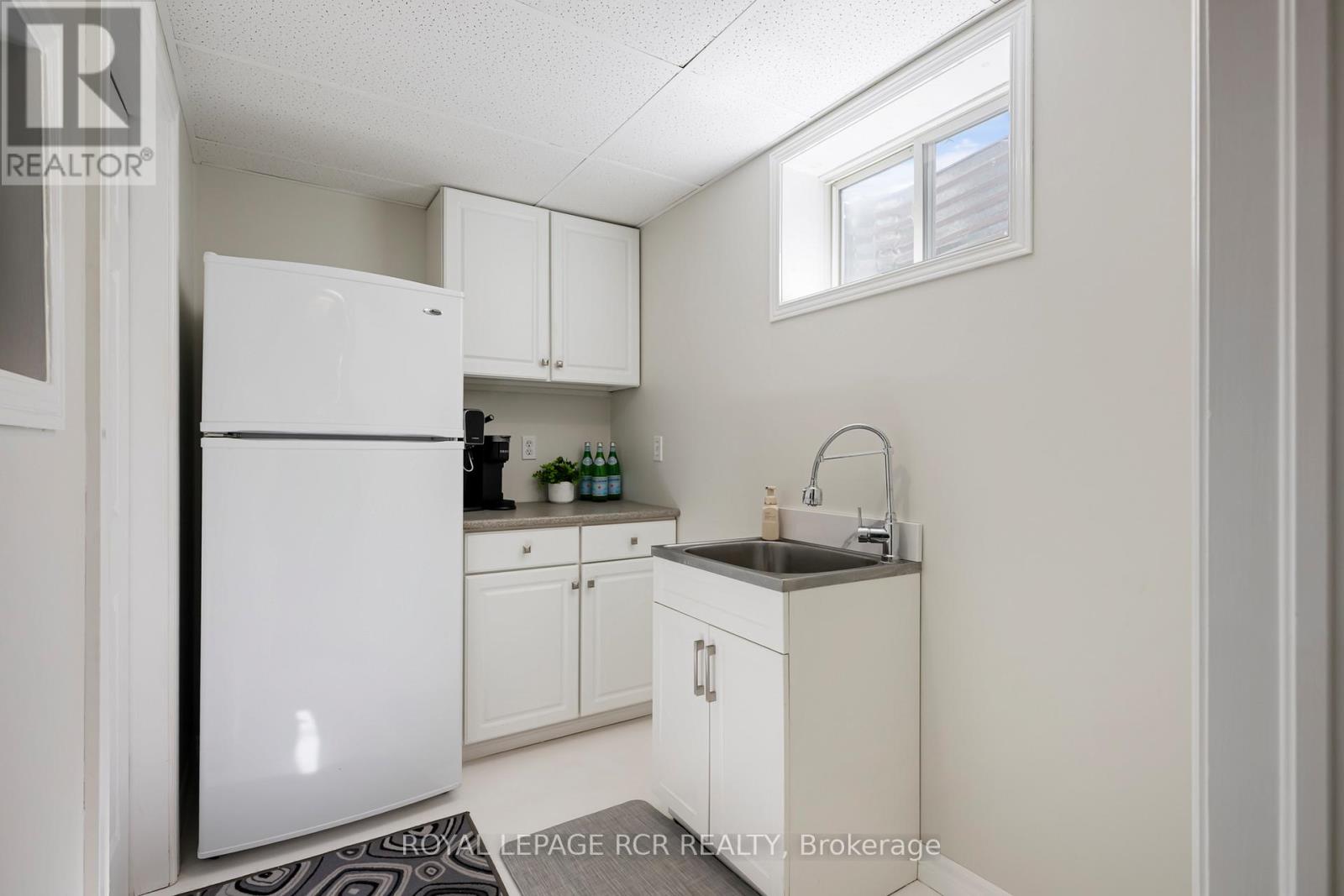 73 SPENCER AVENUE — photo 27