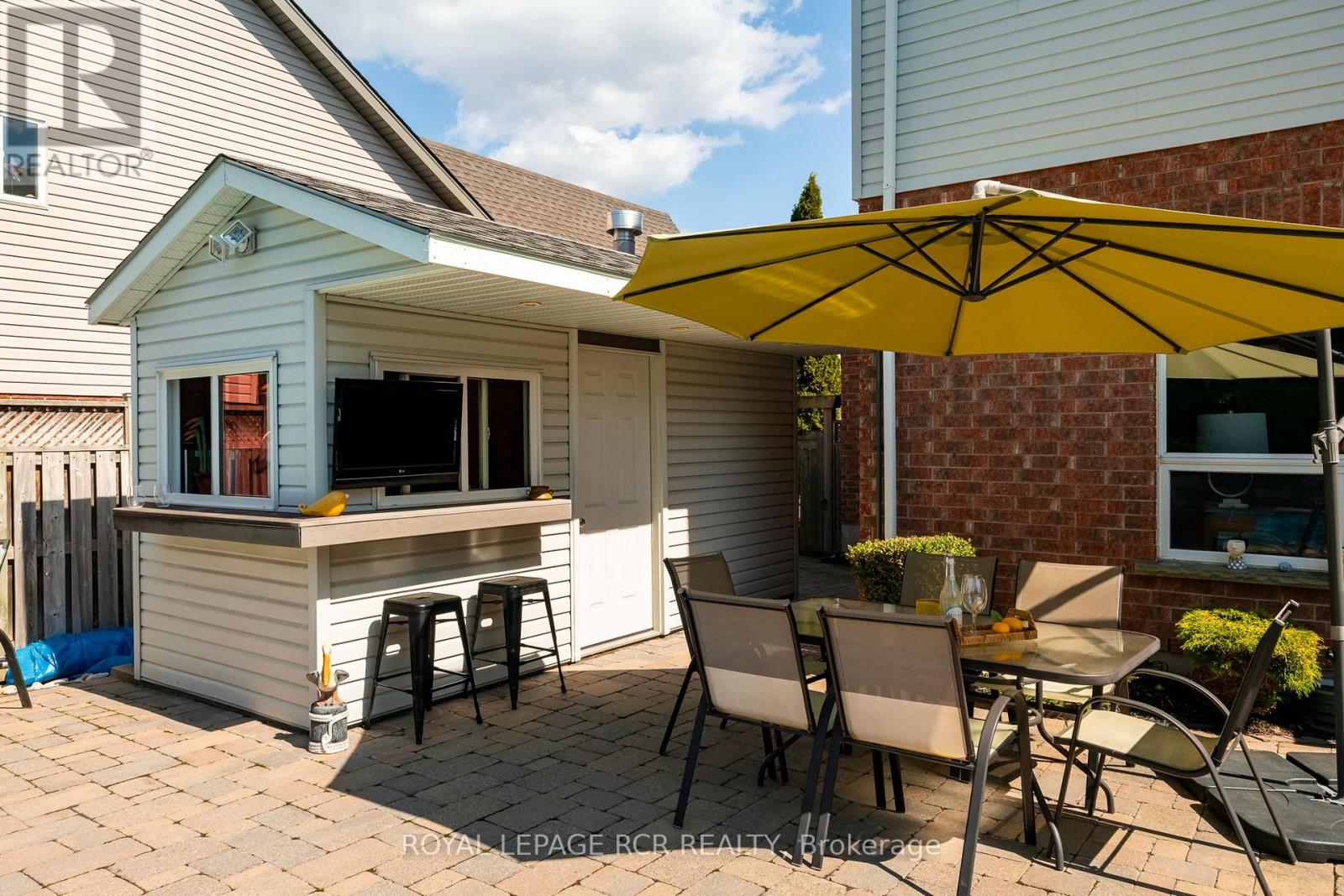 73 SPENCER AVENUE — photo 4