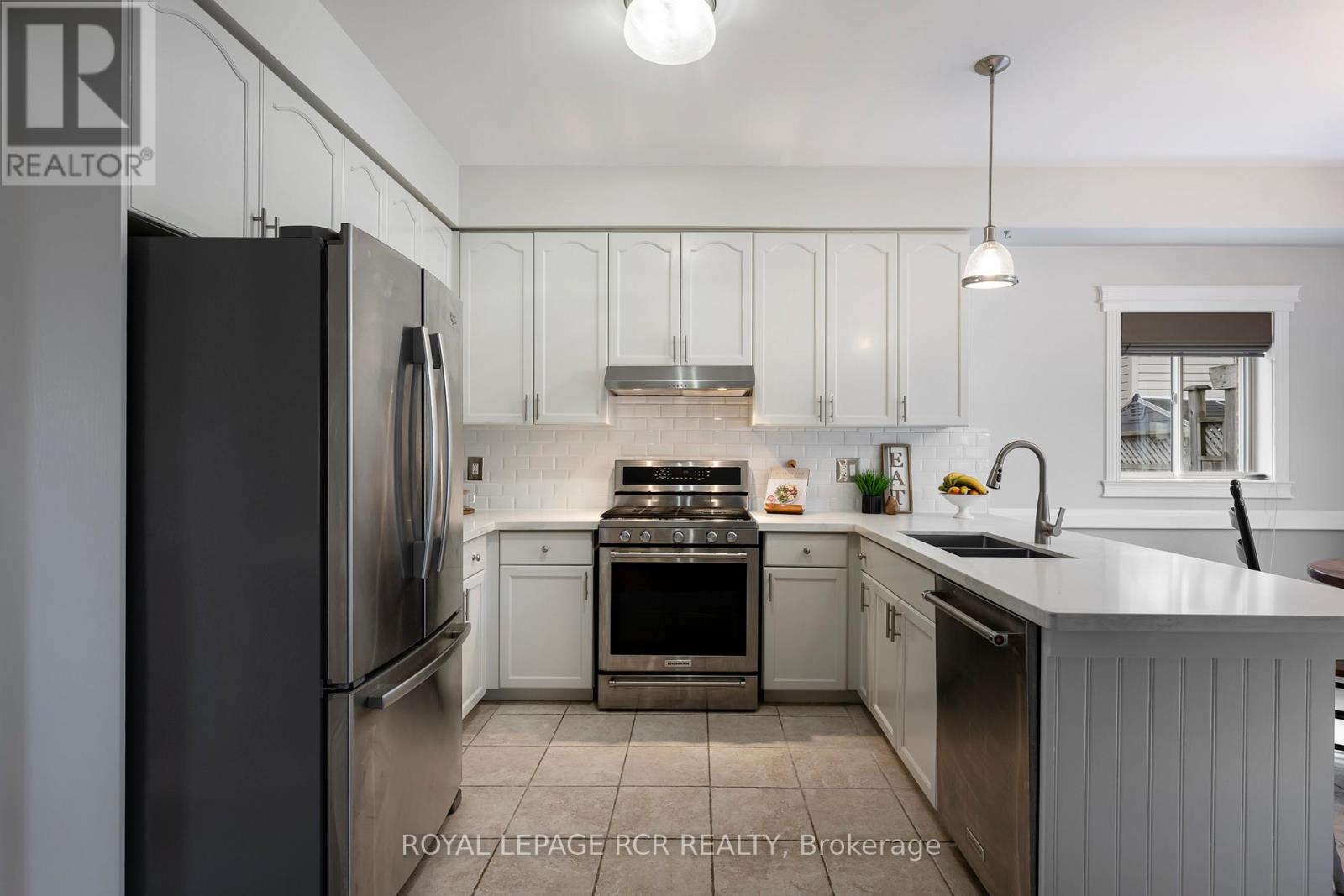 73 SPENCER AVENUE — photo 7