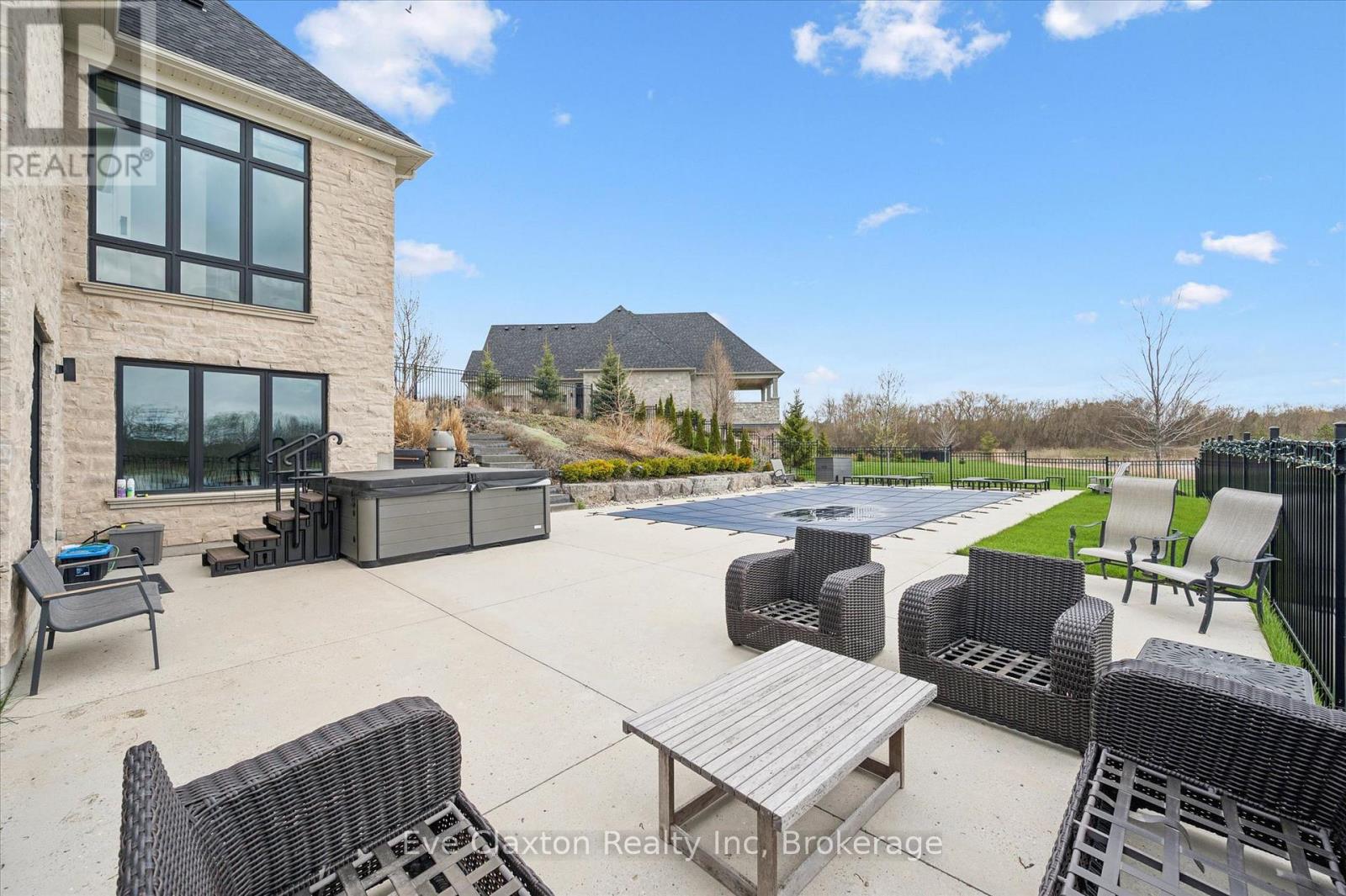 129 HERITAGE LAKE DRIVE — photo 44