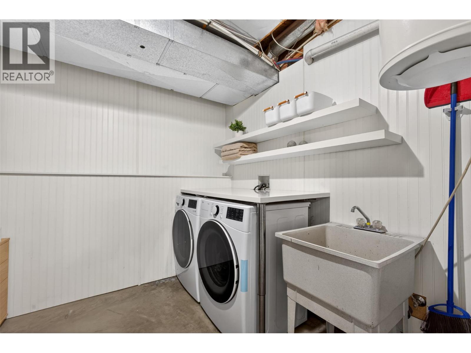 35 2210 Horizon Drive, West Kelowna