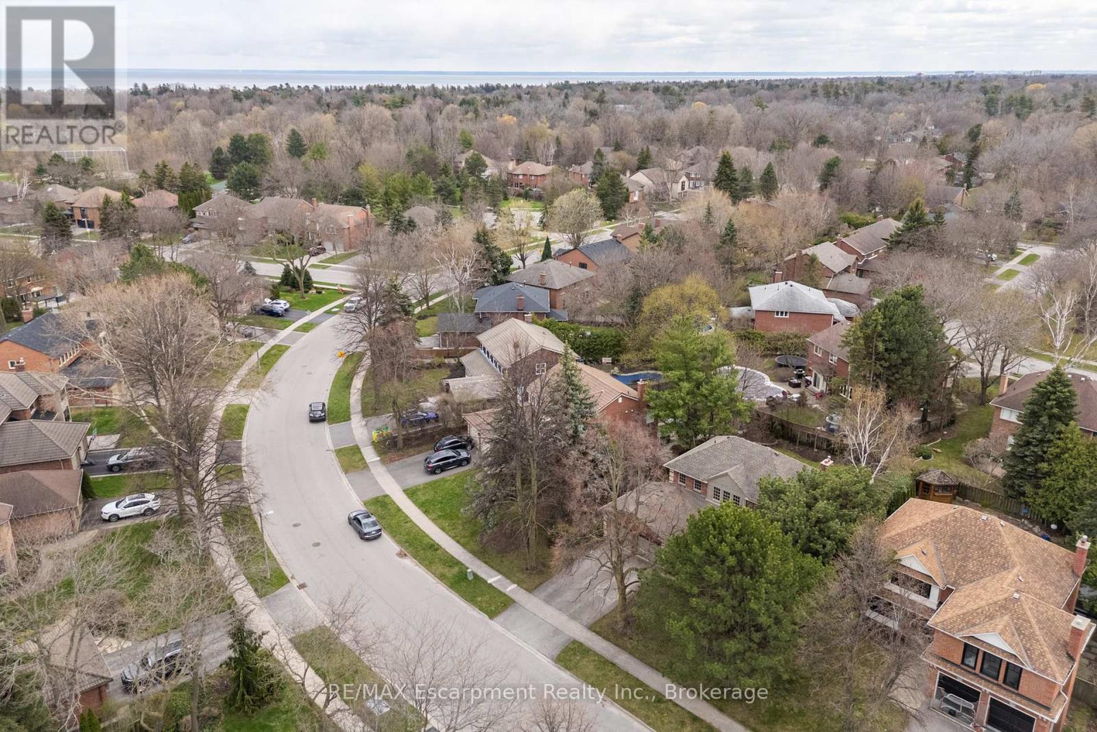 392 ASPEN FOREST DRIVE - 48
