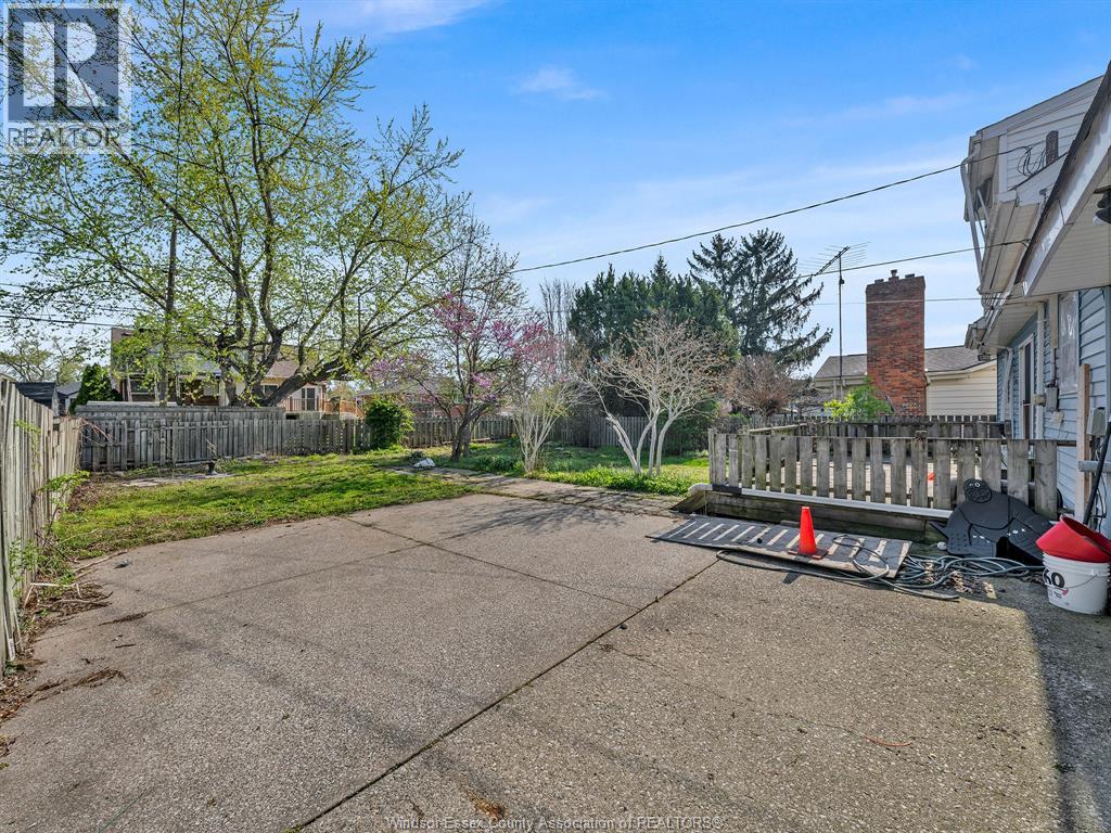271 Maple, LaSalle, Ontario, N9J1N9 — Photo 35