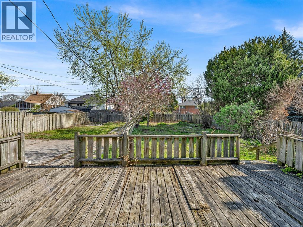 271 Maple, LaSalle, Ontario, N9J1N9 — Photo 36