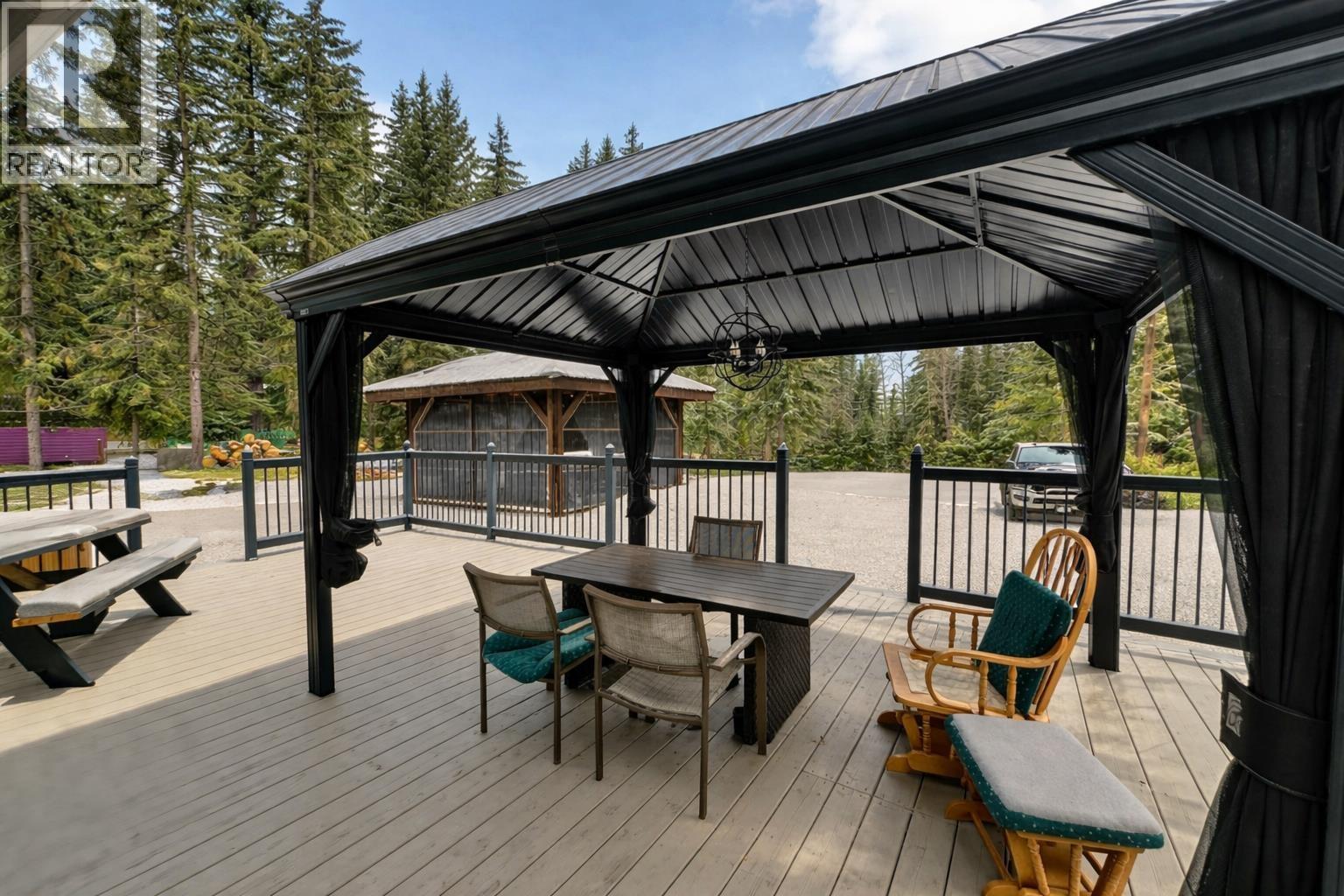 772 S GREEN LAKE ROAD - 31