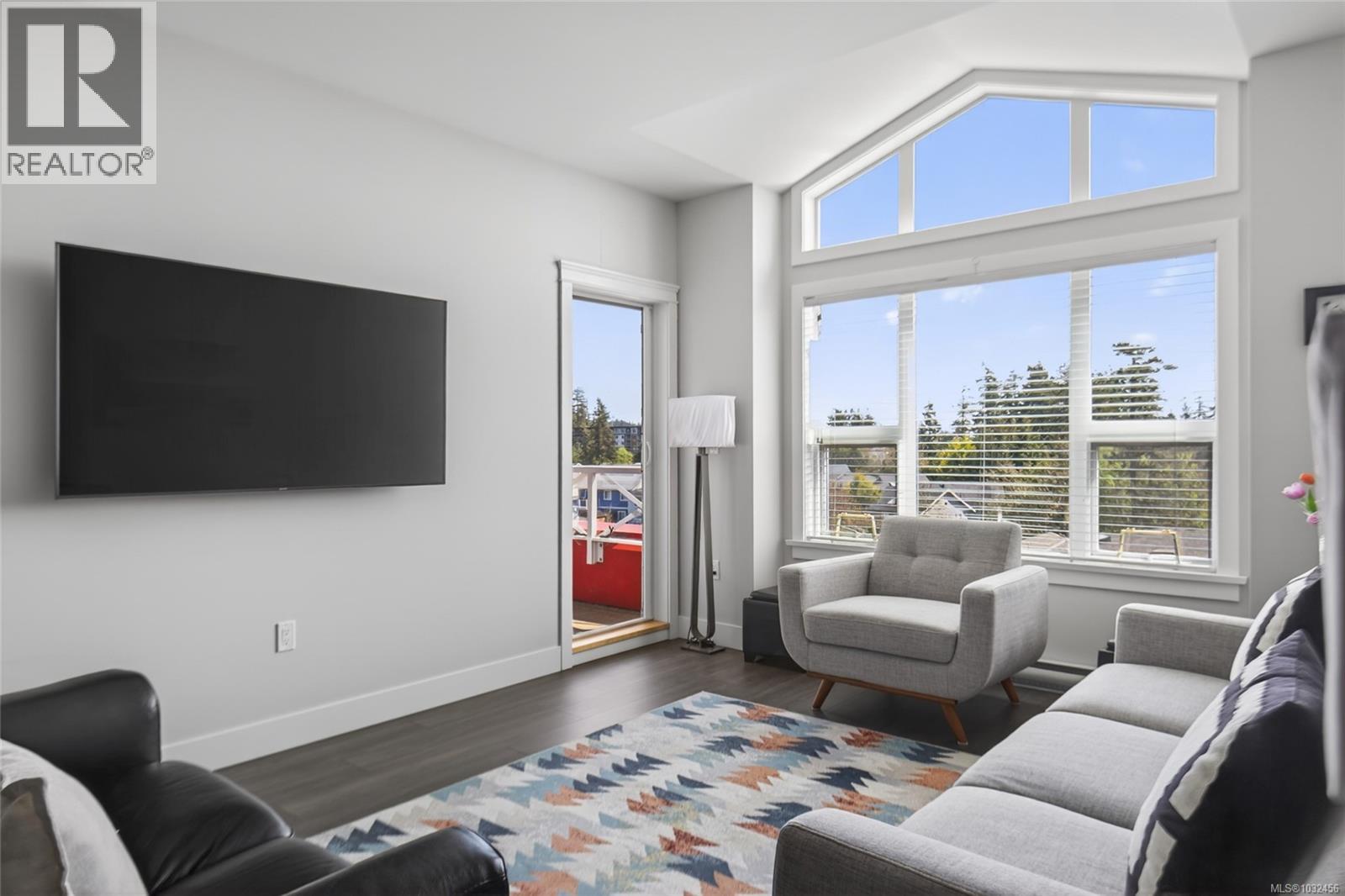 410 1900 Watkiss Way, View Royal