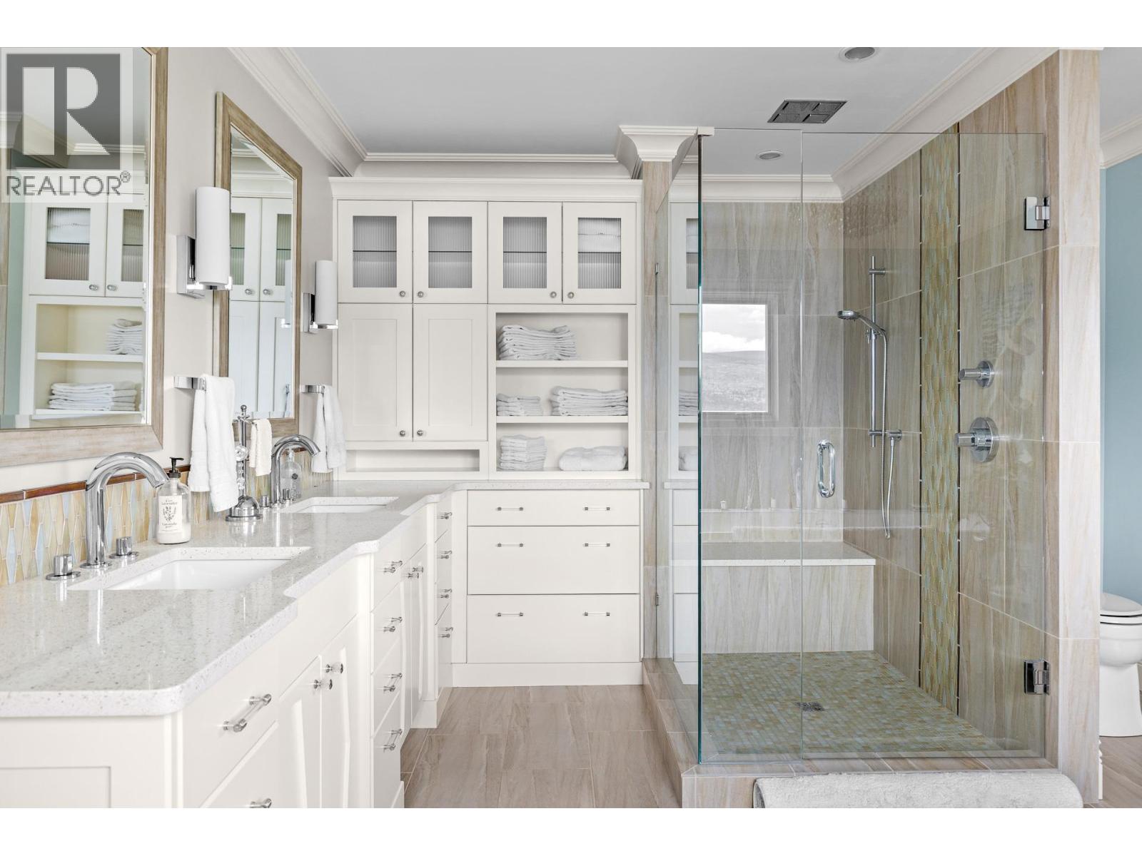  1601 Pritchard Drive, West Kelowna