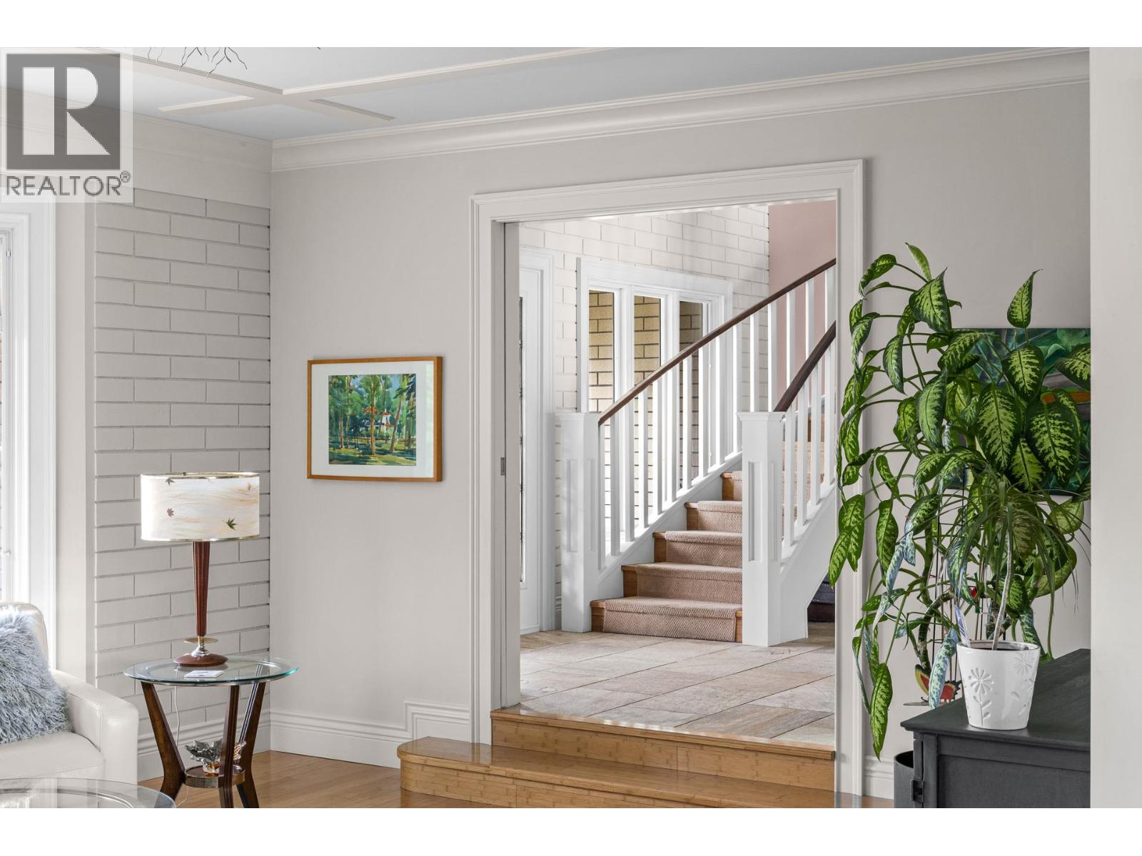  1601 Pritchard Drive, West Kelowna