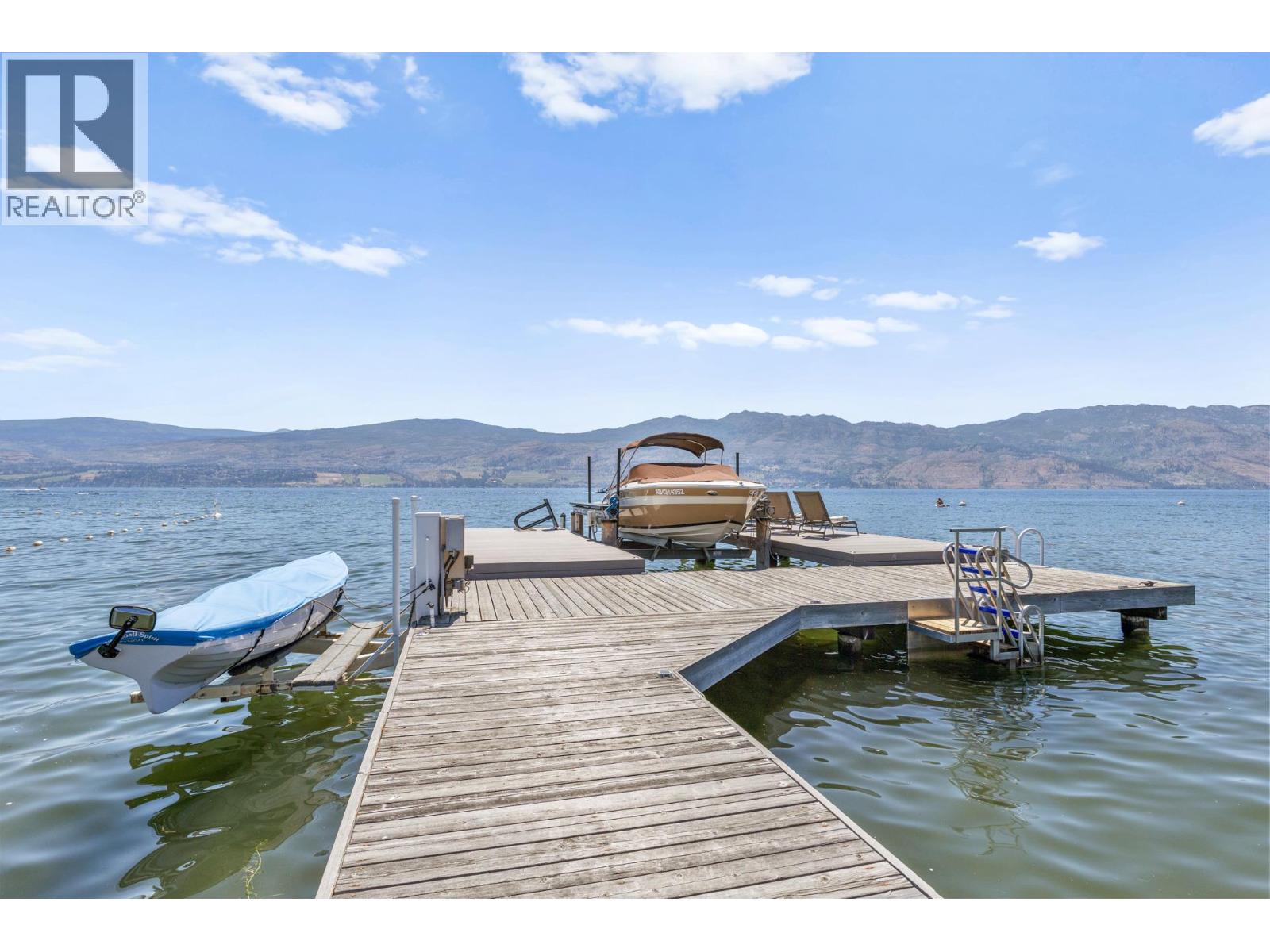  1601 Pritchard Drive, West Kelowna