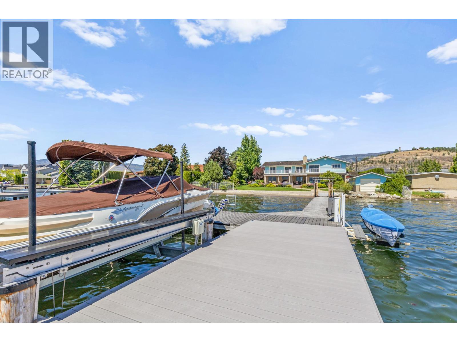  1601 Pritchard Drive, West Kelowna